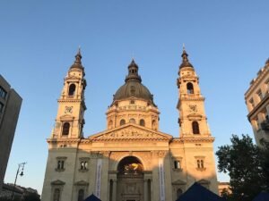 Basílica de São Estevão em Budapeste, parte do artigo Roteiro: 3 dias em Budapeste do site Viajando Facil
